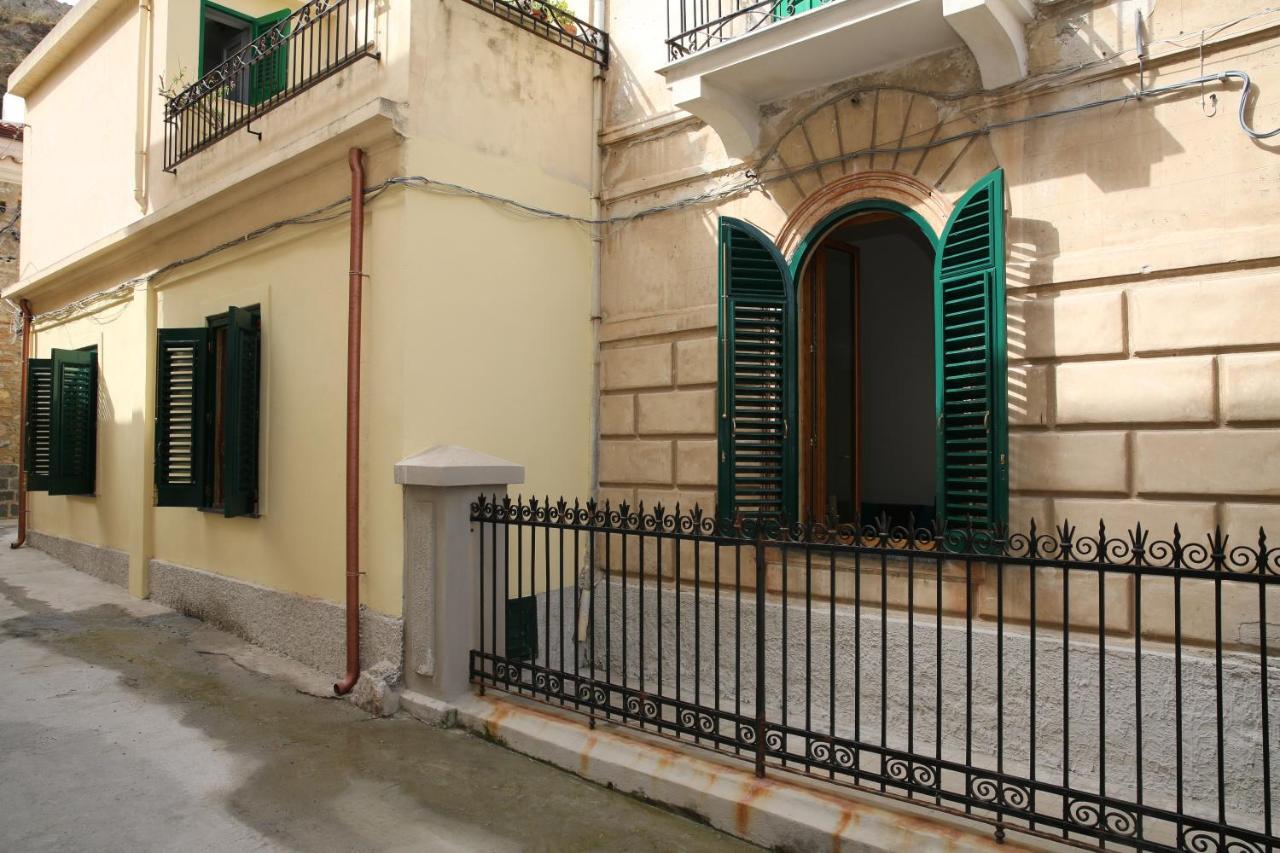 La Raja Apartment Scilla Exterior foto
